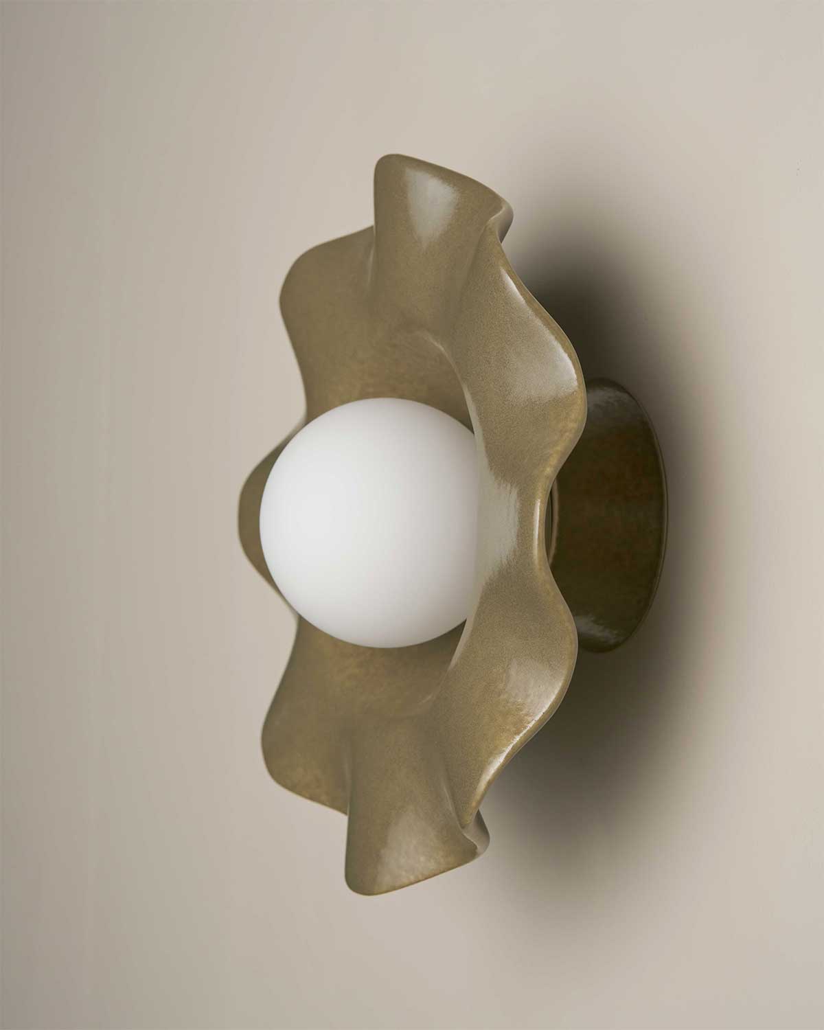 Ceramic Wall Pearl Sconce Light / Olive