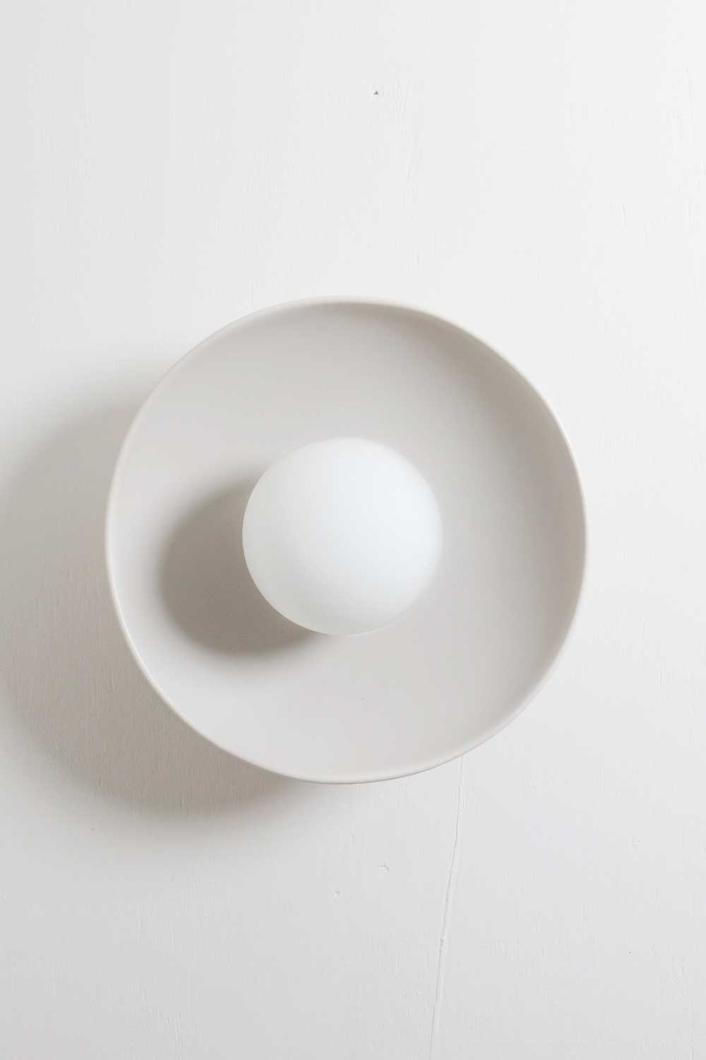 Ceramic Wall Dish Sconce Light / Milk