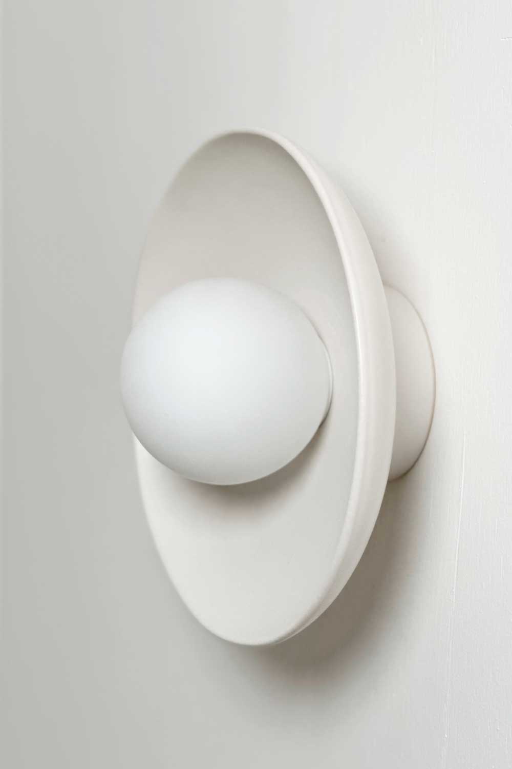 Ceramic Wall Dish Sconce Light / Milk
