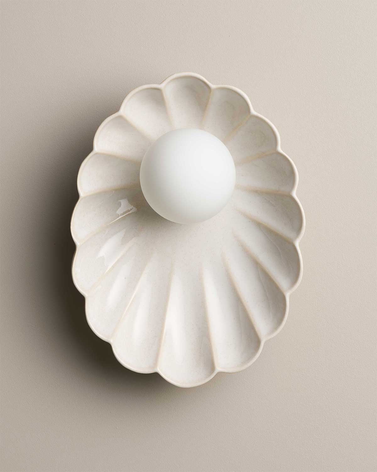 Ceramic Wall Oyster Sconce Light / Coast