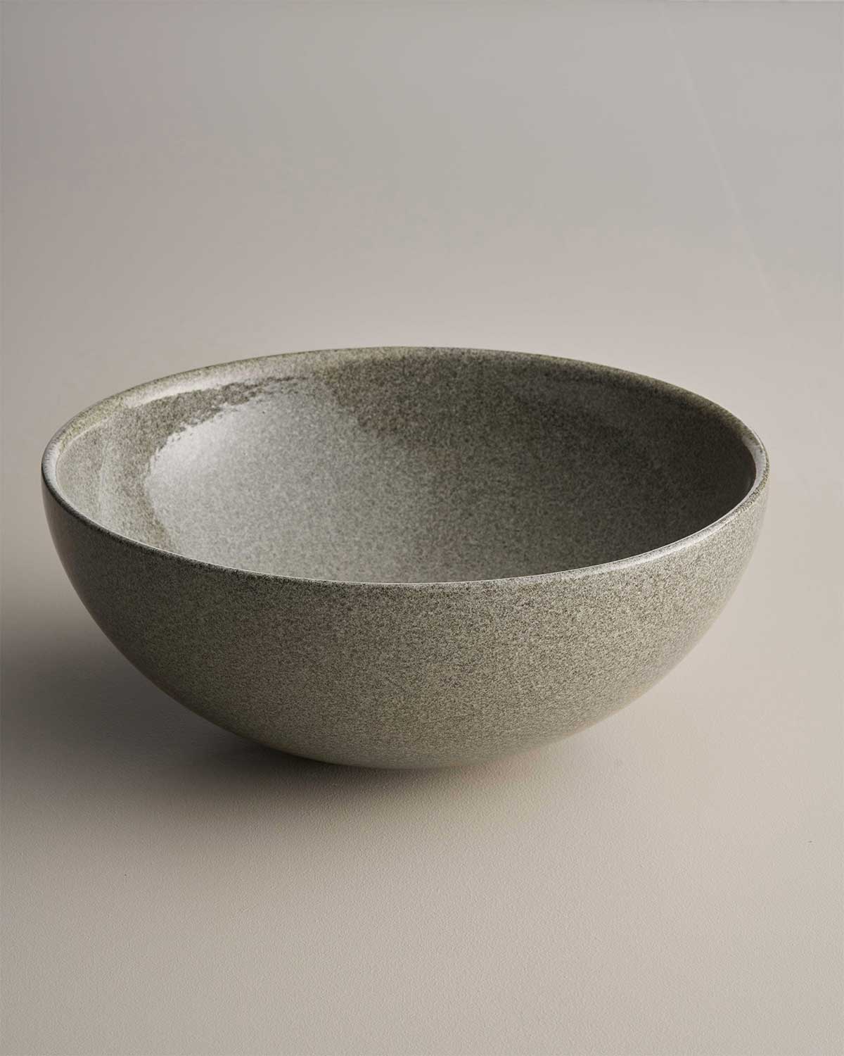 Clay 340 Ceramic Above Counter Basin / Rivergum