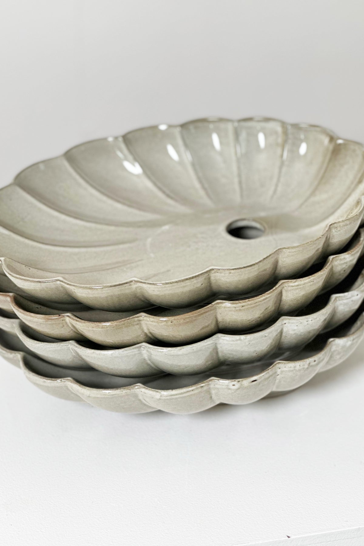 Ceramic Wall Oyster Sconce Light / Saltbush