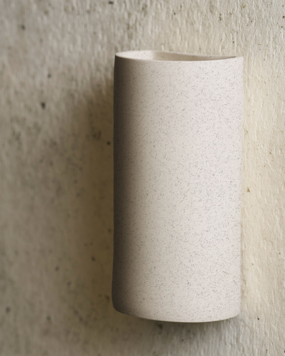Curve Ceramic Wall Light / Stone
