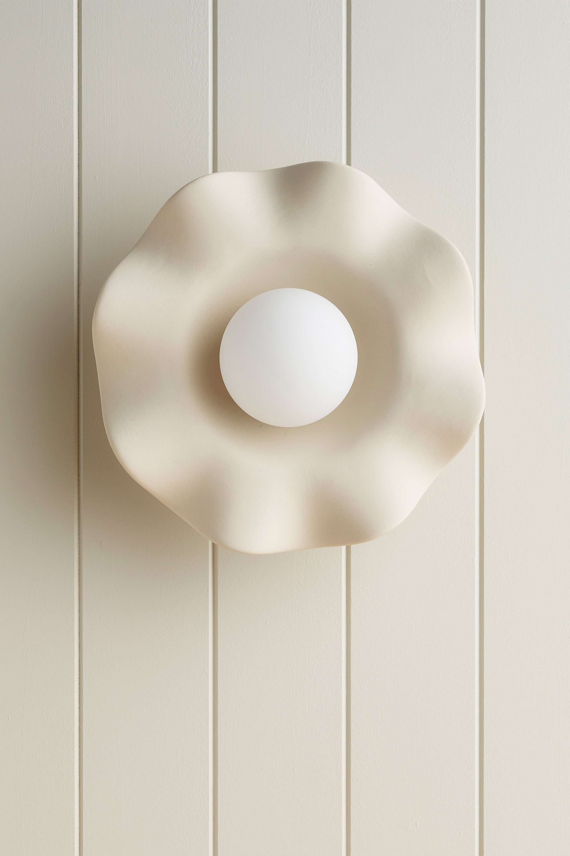 Pearl sconce shop